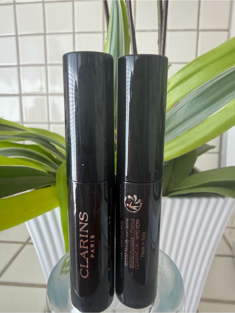 Bundle of 2 ,Clarins Black Waterproof Mascara Duo